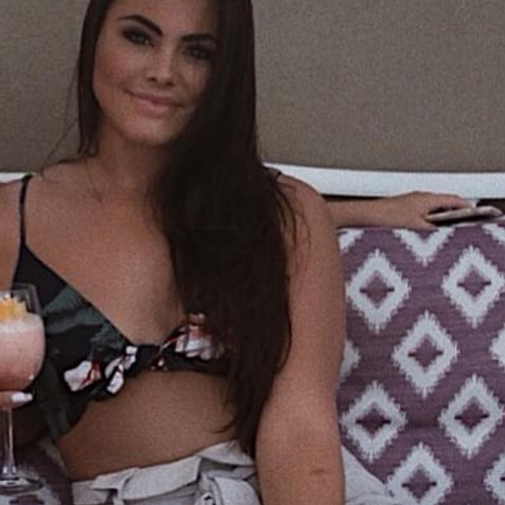 Medium floral crop top tie front